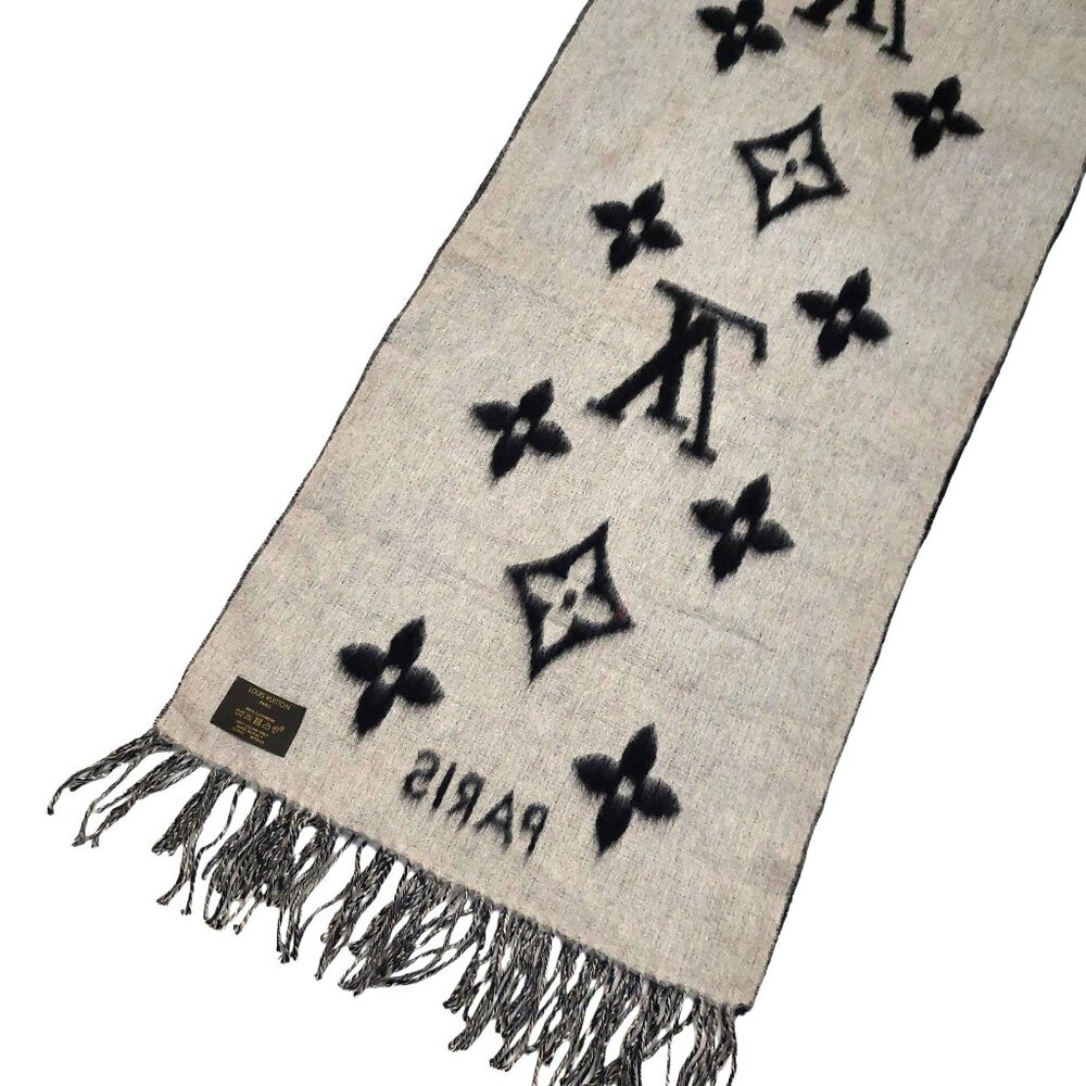 LOUIS VUITTON LV Reykjavik Black & Grey Reversible Scarf - Picture 8 of 13